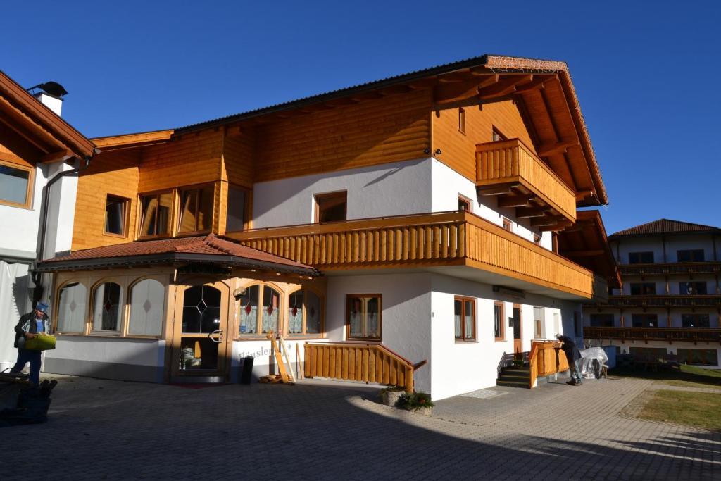 Haeuslerhof Farm stay
